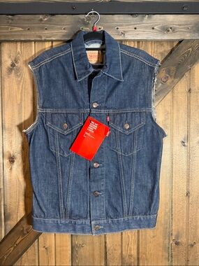 Levi's Dark Blue Denim Sleeveless Trucker Vest with Red Tag
